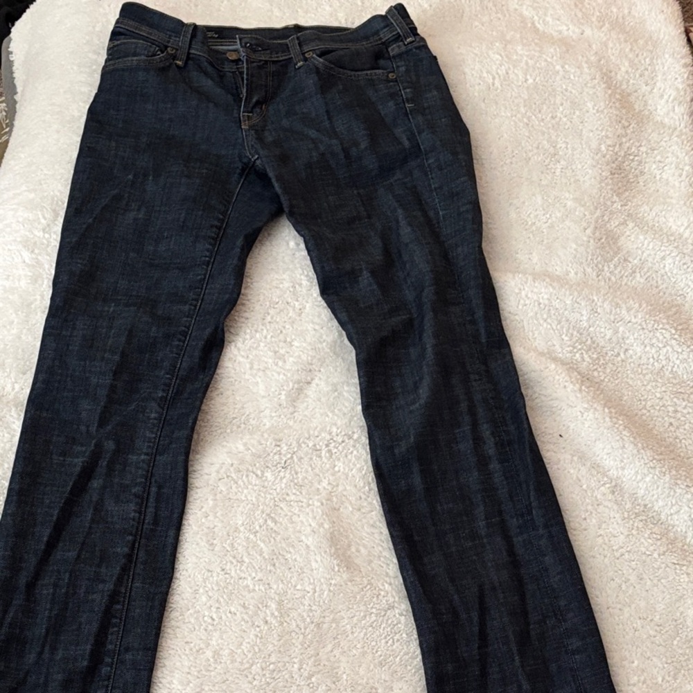 Women’s Dark Blue Jeans